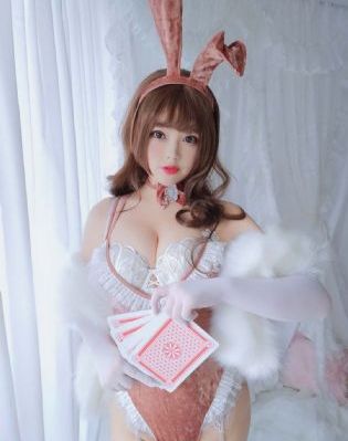 浴室与厨房hd_BD完整在线观看